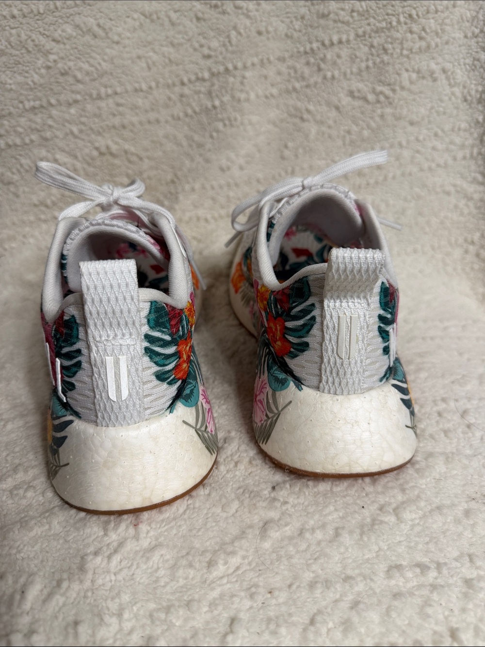 NOBULL Women's Tropical Floral Trainers - Picture 3 of 6
